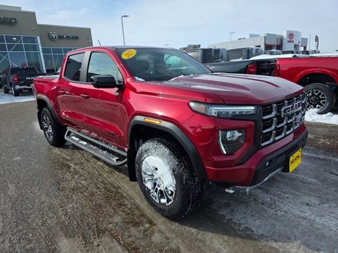 Used 2025 GMC Canyon AT4 w/ Technology Plus Package AWD/4WD image 5