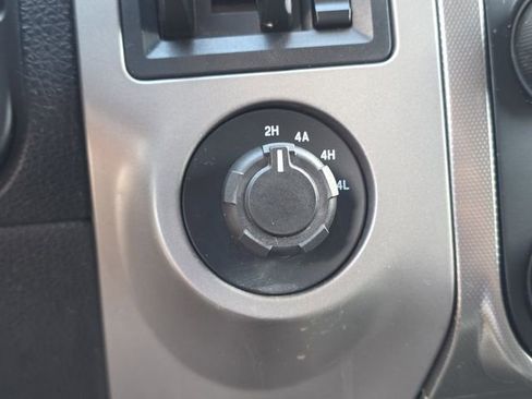 Used 2017 Ford Expedition Limited w/ Equipment Group 301A image 30