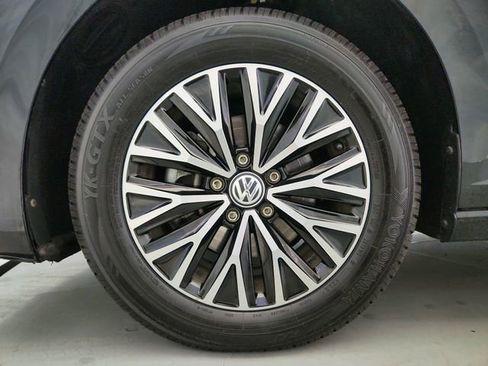 Used 2020 Volkswagen Jetta SE FWD image 31