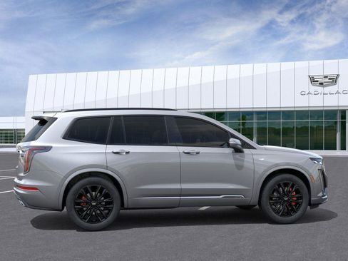 New 2025 Cadillac XT6 Sport w/ Technology Package image 5