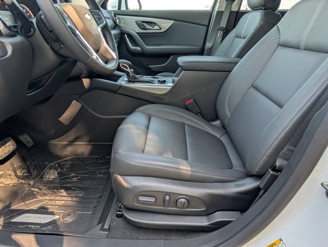 New 2026 Chevrolet Blazer LT w/ LPO, Floor Liner Package AWD/4WD image 9