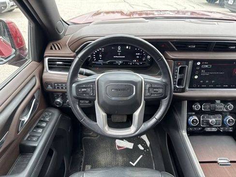 Used 2022 GMC Yukon XL Denali w/ Max Trailering Package AWD/4WD image 18