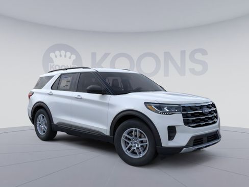 New 2026 Ford Explorer Active AWD/4WD image 10