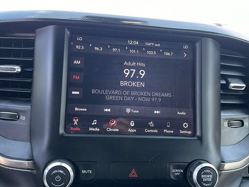 Used 2020 RAM 1500 Rebel w/ Level 2 Equipment Group AWD/4WD image 18