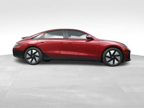 New 2025 Hyundai Ioniq 6 SE AWD/4WD image 36