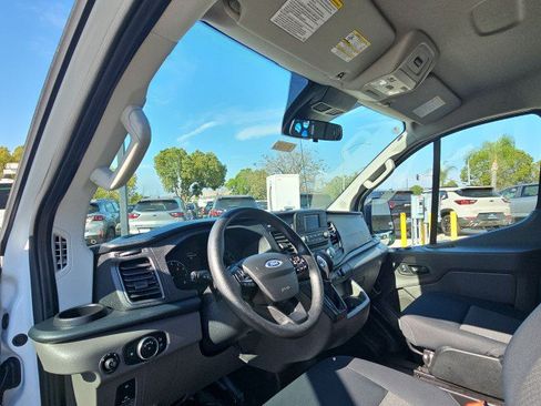 Used 2025 Ford Transit 250 Low Roof w/ Exterior Upgrade Package RWD image 10