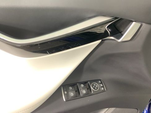 Used 2017 Tesla Model X 75D image 14