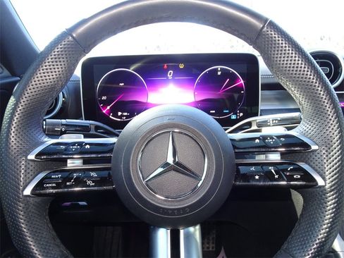 Used 2023 Mercedes-Benz C 300 4MATIC Sedan image 21