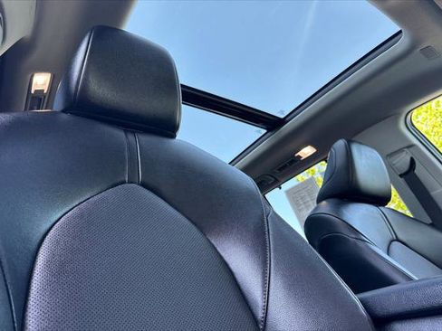 Certified 2024 Toyota Grand Highlander AWD image 19