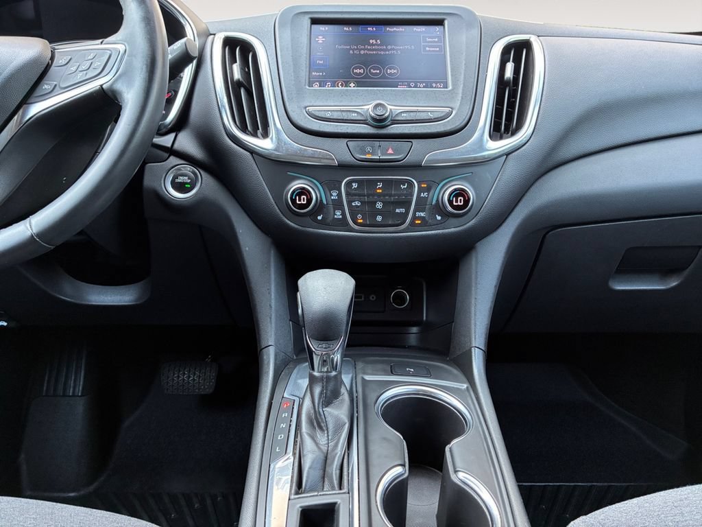Used 2024 Chevrolet Equinox LT FWD image 11