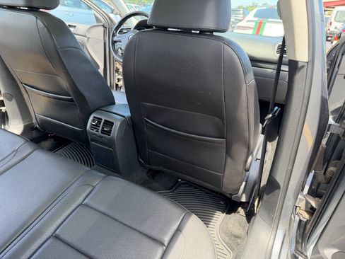Used 2013 Volkswagen Jetta TDI FWD image 31