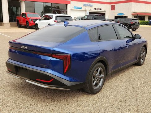 Used 2025 Kia K4 FWD image 4