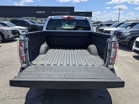 Used 2018 GMC Canyon SLT w/ Driver Alert Package image 10