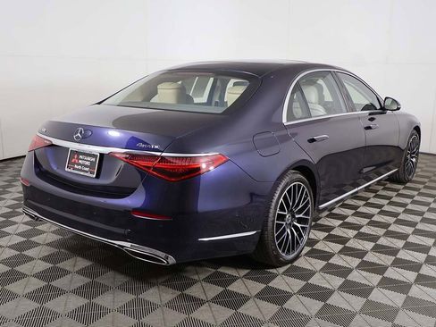 Used 2022 Mercedes-Benz S 500 4MATIC w/ 3D Technology Package image 15