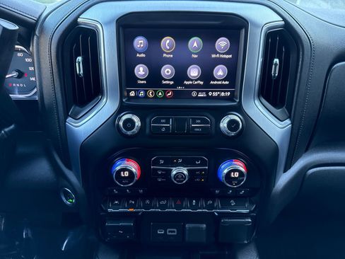 Used 2020 GMC Sierra 1500 SLT w/ SLT Premium Plus Package AWD/4WD image 18