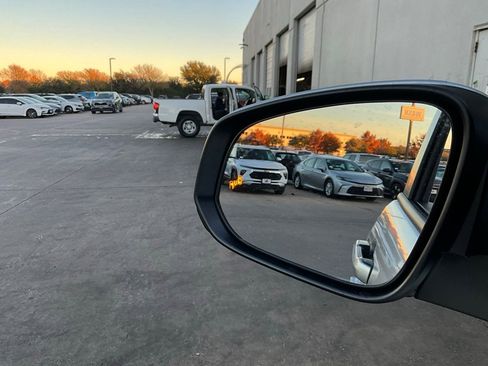 New 2026 Toyota Tacoma SR5 image 18