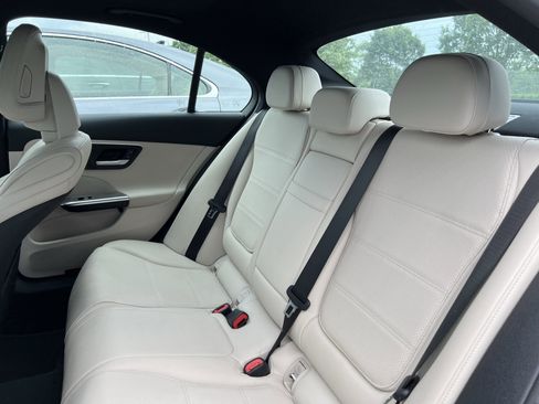 Certified 2025 Mercedes-Benz C 300 Sedan image 33