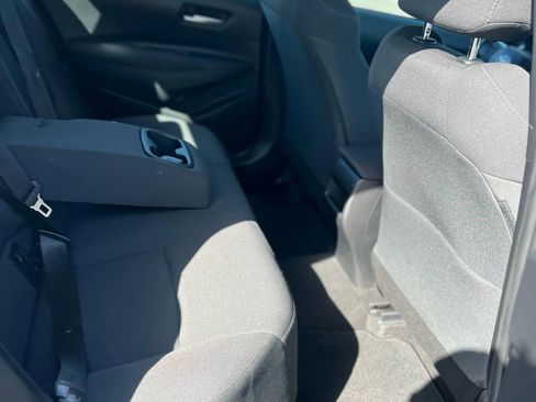 Used 2021 Toyota Corolla LE w/ Carpet Mat Package (TMS) image 15