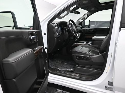Used 2021 GMC Sierra 2500 Denali w/ Denali Ultimate Package image 11