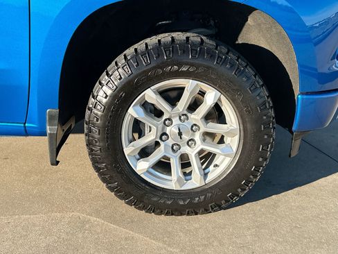 Used 2022 Chevrolet Silverado 1500 RST w/ Diesel Off-Road Package AWD/4WD image 10