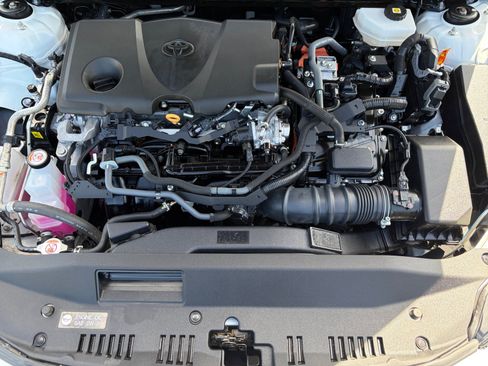 Used 2025 Toyota Camry LE FWD image 30
