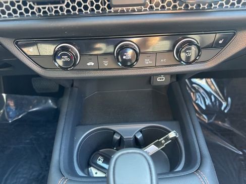 Certified 2024 Honda HR-V Sport image 16