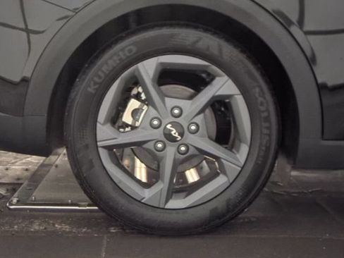 Used 2025 Kia K4 FWD image 15
