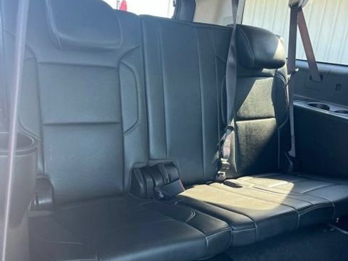Used 2016 Chevrolet Suburban LTZ AWD/4WD image 33