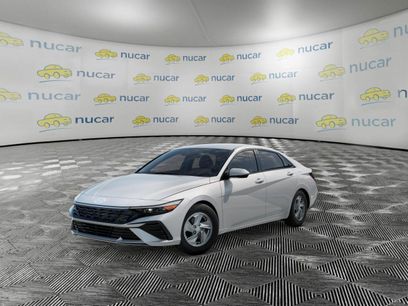 New 2026 Hyundai Elantra SE