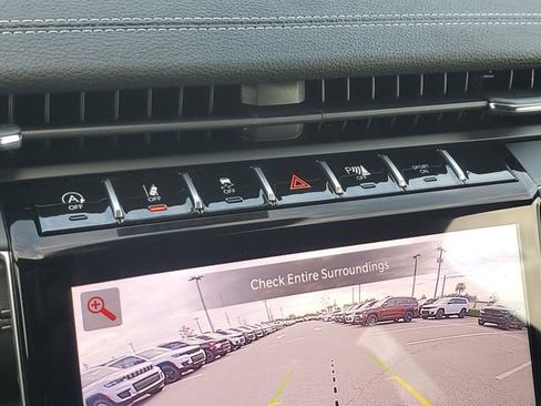 New 2025 Jeep Grand Cherokee L Limited w/ Black Appearance Package image 22