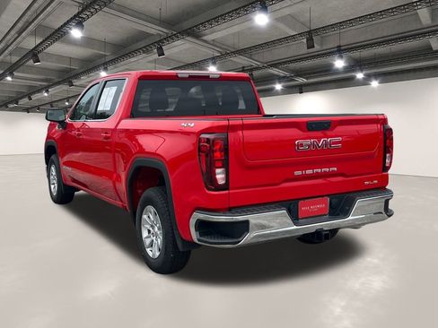 Used 2024 GMC Sierra 1500 SLE image 14