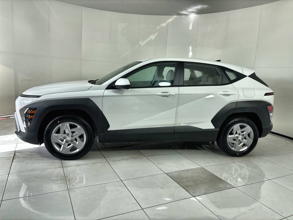 Used 2026 Hyundai Kona SE FWD image 5