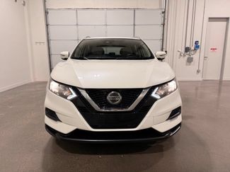 Used 2020 Nissan Rogue Sport SV FWD video 2