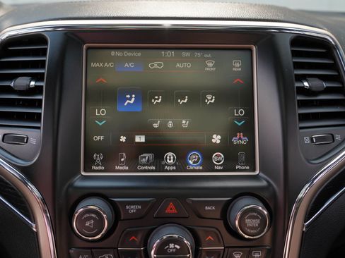 Used 2014 Jeep Grand Cherokee Summit AWD/4WD image 19