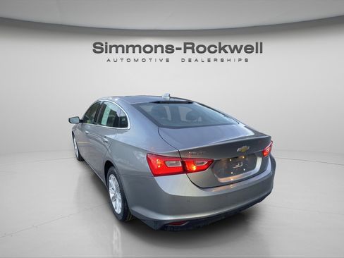 Used 2024 Chevrolet Malibu LT image 7