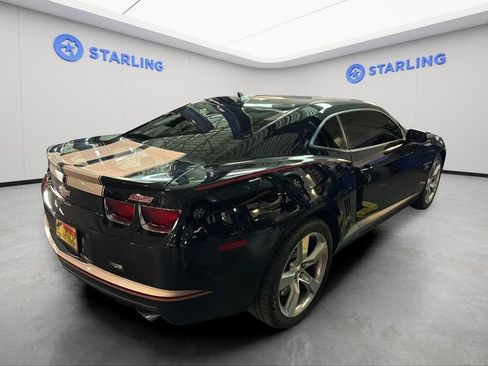 Used 2010 Chevrolet Camaro SS w/ RS Package image 3