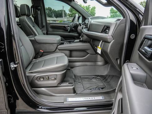 New 2026 Chevrolet Tahoe Premier AWD/4WD image 15
