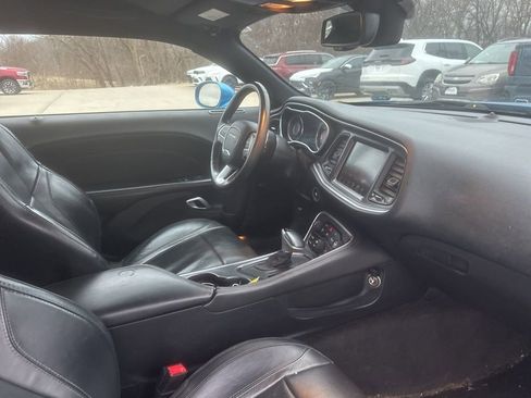 Used 2015 Dodge Challenger SXT Plus image 11