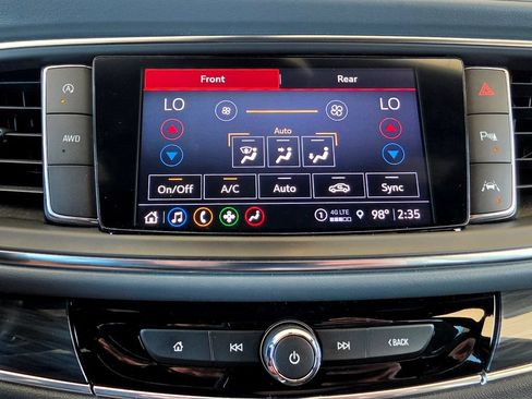 Used 2023 Buick Enclave Essence AWD/4WD image 56