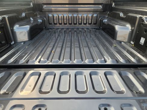 New 2025 Ford Maverick XLT w/ XLT Luxury Package image 25