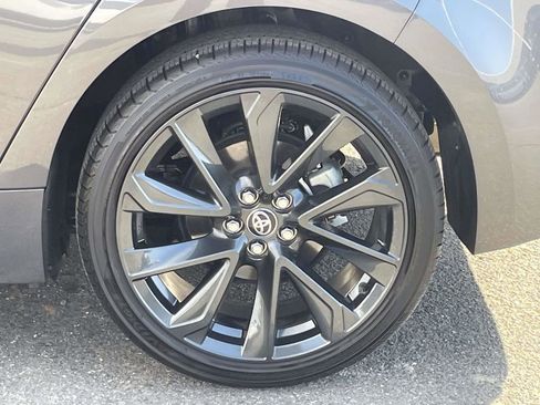 Used 2025 Toyota Corolla XSE image 12