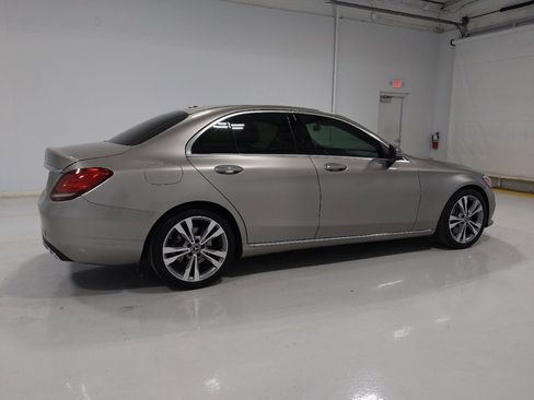 Used 2019 Mercedes-Benz C 300 Sedan image 10