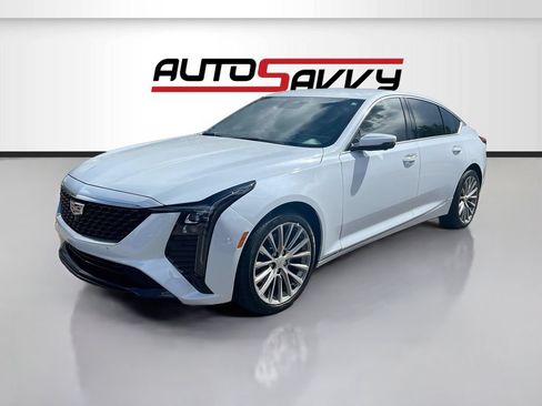 Used 2026 Cadillac CT5 Premium Luxury RWD image 3