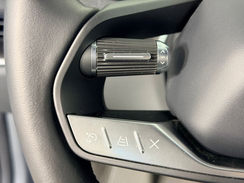 Used 2024 Lucid Air Pure RWD image 23