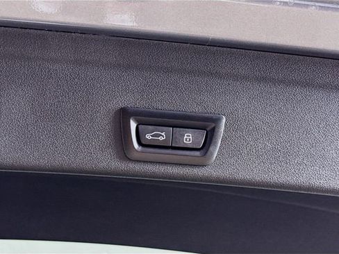 New 2026 BMW X6 xDrive40i w/ Climate Comfort Package image 29