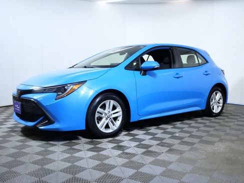 Used 2021 Toyota Corolla SE FWD image 2