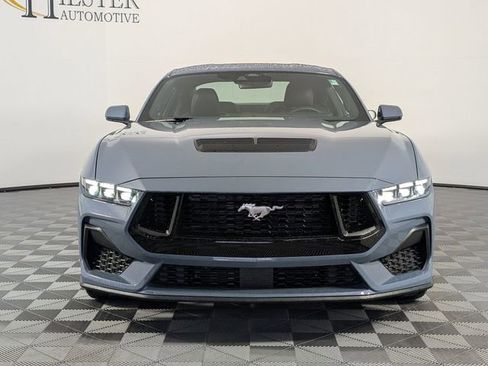 Used 2025 Ford Mustang GT Premium image 3