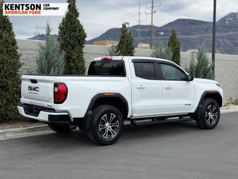 Used 2025 GMC Canyon AT4 image 10