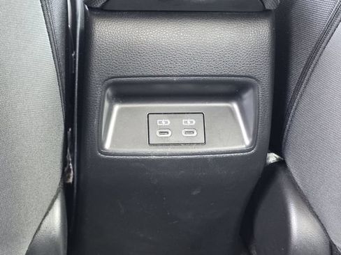 Used 2024 Toyota Corolla LE FWD image 18