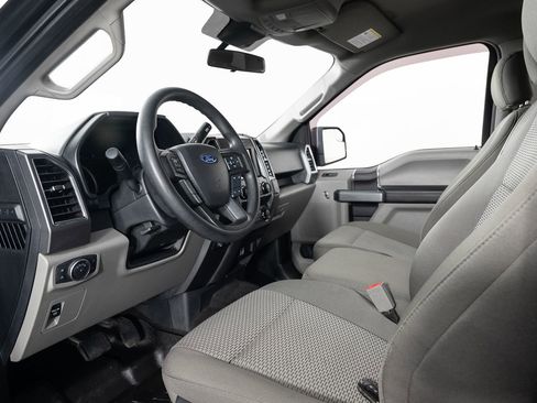 Used 2019 Ford F150 XLT image 13